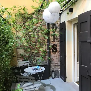https://dimora-tito-speri-near-arena.hotelinveneto.com