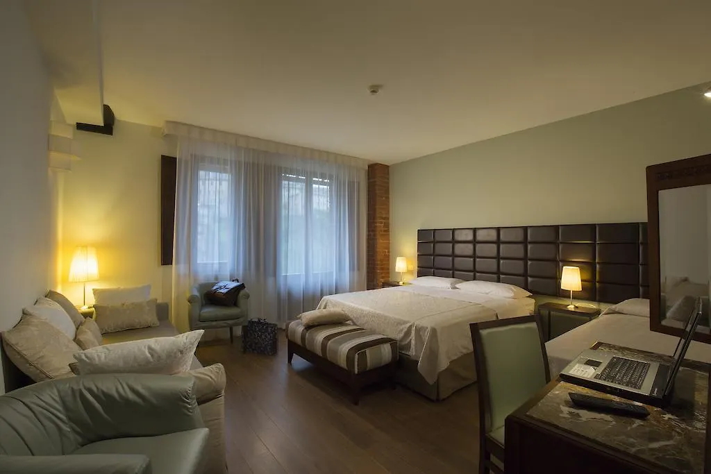 Hotel Alma Domus Siena